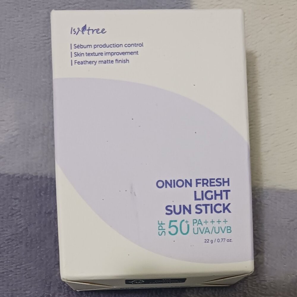 Isntree Onion fresh light sun stick